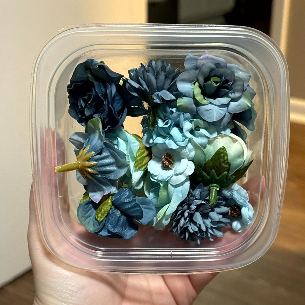Fake blue flowers. never used